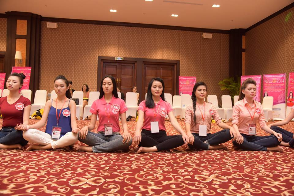 38 thí sinh dự Chung kết Hoa hậu Việt Nam tham gia kiểm tra nhân trắc học