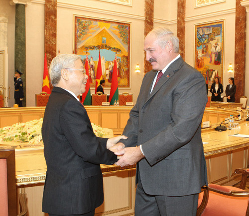 Tổng Bí thư Nguyễn Phú Trọng hội đàm với Tổng thống Cộng hòa Belarus