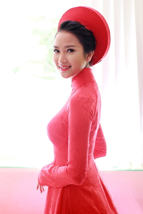 lam truong, toan canh le cuoi cua lam truong, yen phuong, lam truong - yen phuong, dam cuoi lam truong, lam truong banh bao voi ao dai khan xep, lam truong mac ao dai truyen thong don dau, 