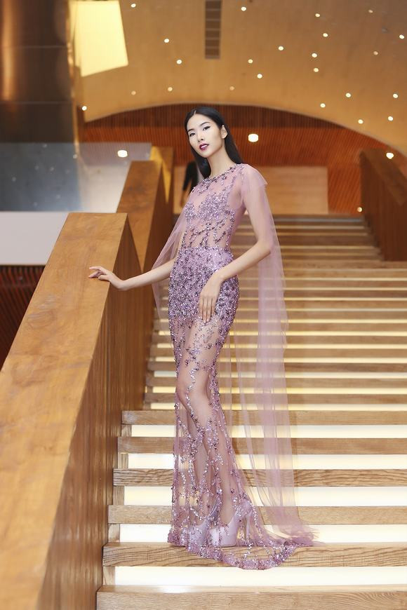nguoi mau hoang thuy, hoang thuy, quan quan Vietnam’s Next Top Model, vietnam's next top model