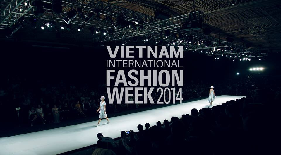 Chiêm ngưỡng bộ BST của NKT Nguyễn Công Trí tại Vietnam International Fashion Week