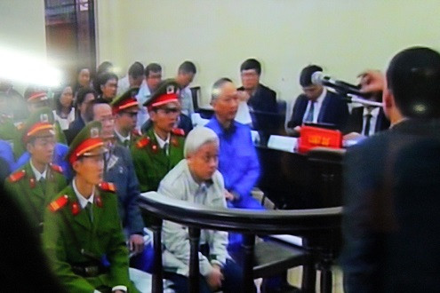 Phúc thẩm vụ án “bầu” Kiên: Nguyễn Đức Kiên vòng vo, phủ nhận tội danh