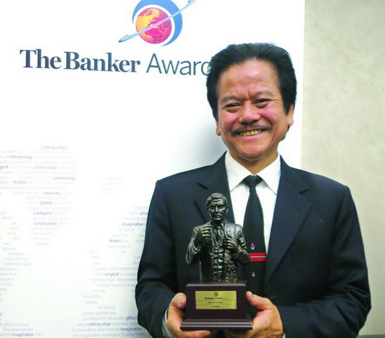 Sacombank nhận giải thưởng Ngân hàng tiêu biểu năm 2014