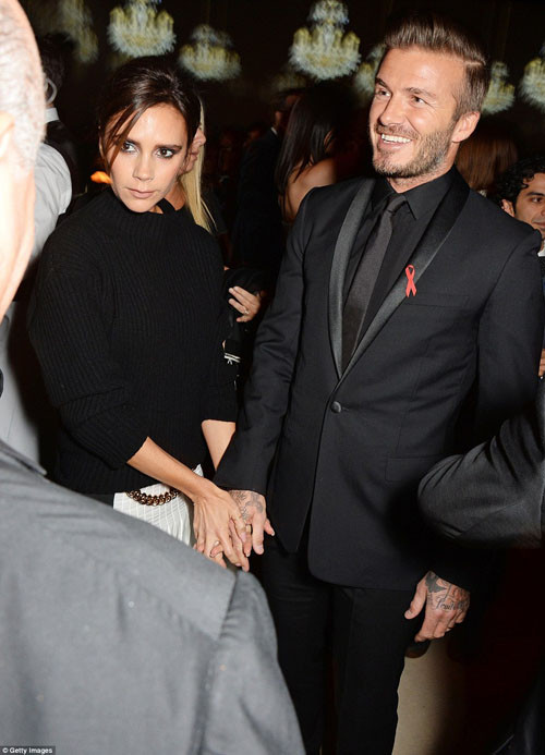Tin hot kiều nữ túc cầu ngày 2/12: Bà xã Beckham nhận giải Thương hiệu uy tín 2014