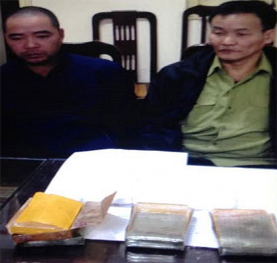 Hà Nội: Khởi tố 2 đối tượng buôn bán 3 bánh heroin 