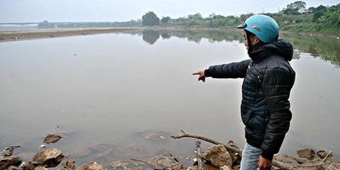 Phú Thọ: Kinh hoàng phát hiện một phần thi thể phụ nữ bị cắt rời trên mặt sông