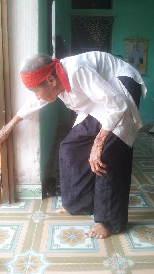 Bí quyết của cụ bà 108 tuổi vẫn luồn kim khâu vá, đọc vanh vách hàng trăm câu ca dao
