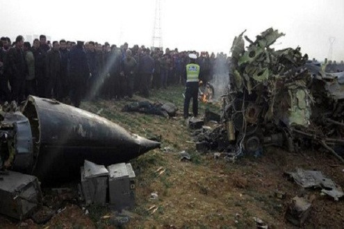 Rơi máy bay quân sự Trung Quốc, 2 người thiệt mạng