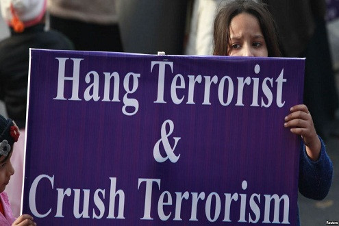 Pakistan khôi phục lệnh tử hình, 500 tội phạm khủng bố đối mặt với án tử
