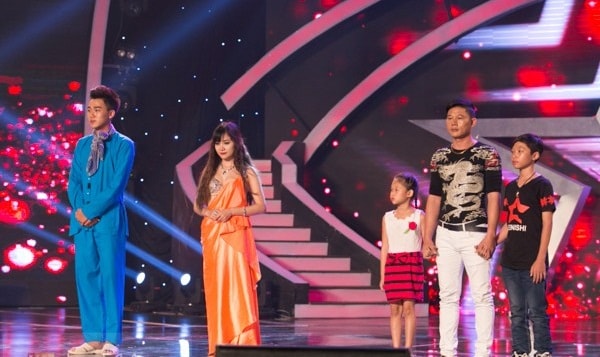 Vietnam's Got Talent: Chia tay cô gái múa bụng, Huỳnh Như và Bảo Cường dắt tay nhau vào thẳng chung kết