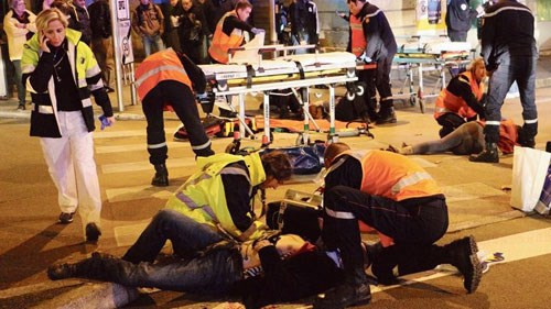 Pháp: Kẻ tâm thần đâm 11 người bị thương cùng câu khẩu hiệu kì lạ tiếng Ả Rập