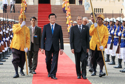 Chủ tịch nước Trương Tấn Sang hội kiến Quốc vương Campuchia 