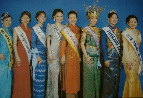 Trò chuyện đầu năm với người Việt Nam đầu tiên làm giám khảo hoa hậu quốc tế