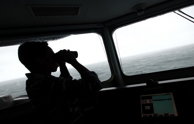 [CẬP NHẬT ngày 1/1/] Một thi thể nạn nhân QZ8501 không thể đưa vào bờ