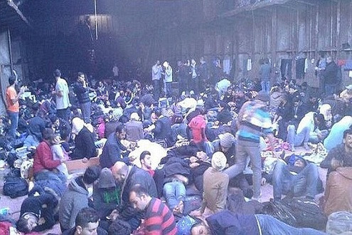 Những người nhập cư trái phép từ Syria trên chuyến tàu địa ngục