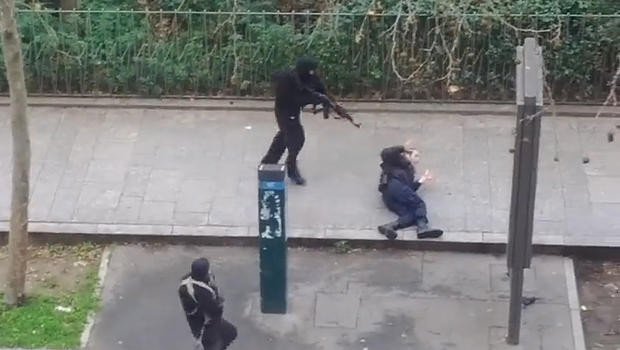 Xác định danh tính ba hung thủ thực hiện vụ khủng bố tại Paris ngày 7/1