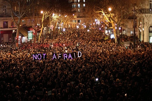 Những người biểu tình vụ thảm sát tại Pháp – “Chúng tôi không sợ”