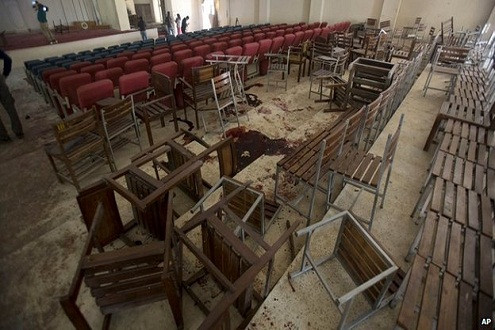 1 tháng sau vụ thảm sát đẫm máu, Pakistan mở cửa trở lại các trường học