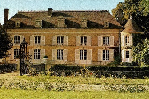 Vụ án rợn tóc gáy tại lâu đài Pháp cổ Chateau De Fretay (Kỳ 2): Cuộc sống tươi đẹp ở Pháp