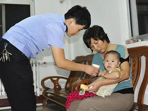 Triệt phá “nhà máy” sản xuất trẻ em tại Trung Quốc