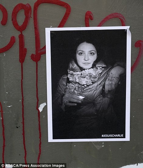 Paris tràn ngập tranh grafitti tưởng nhớ nạn nhân vụ Charlie Hebdo