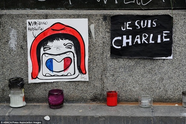 Paris tràn ngập tranh grafitti tưởng nhớ nạn nhân vụ Charlie Hebdo