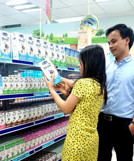 Sữa tươi Vinamilk 100% đứng đầu thị trường Việt Nam 
