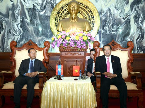 Củng cố hơn nữa quan hệ hợp tác giữa Tòa án Việt Nam - Lào 