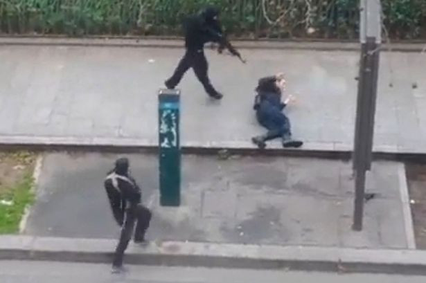 PV nhà báo điều tra thoát nạn vụ Charlie Hebdo: “Nếu không thích, đừng đọc!” 