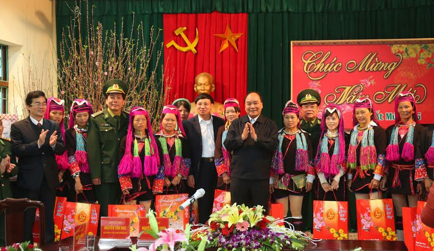 Phó Thủ tướng Nguyễn Xuân Phúc thăm và làm việc tại Quảng Ninh