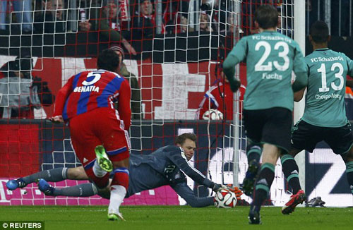 Cận cảnh Bayern Munich lần đầu không thắng trên sân nhà