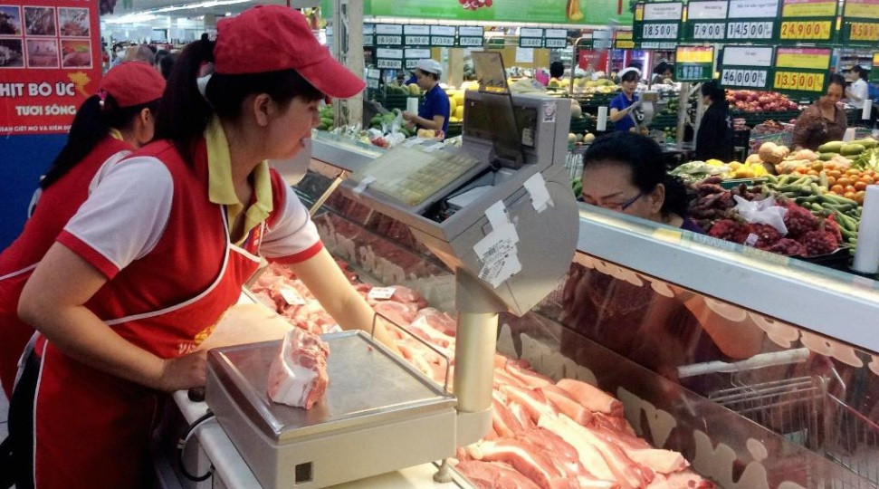 Thịt heo Vissan tại Co.opmart đang giảm giá 5.000 - 10.000 đồng/kg đến 30 Tết