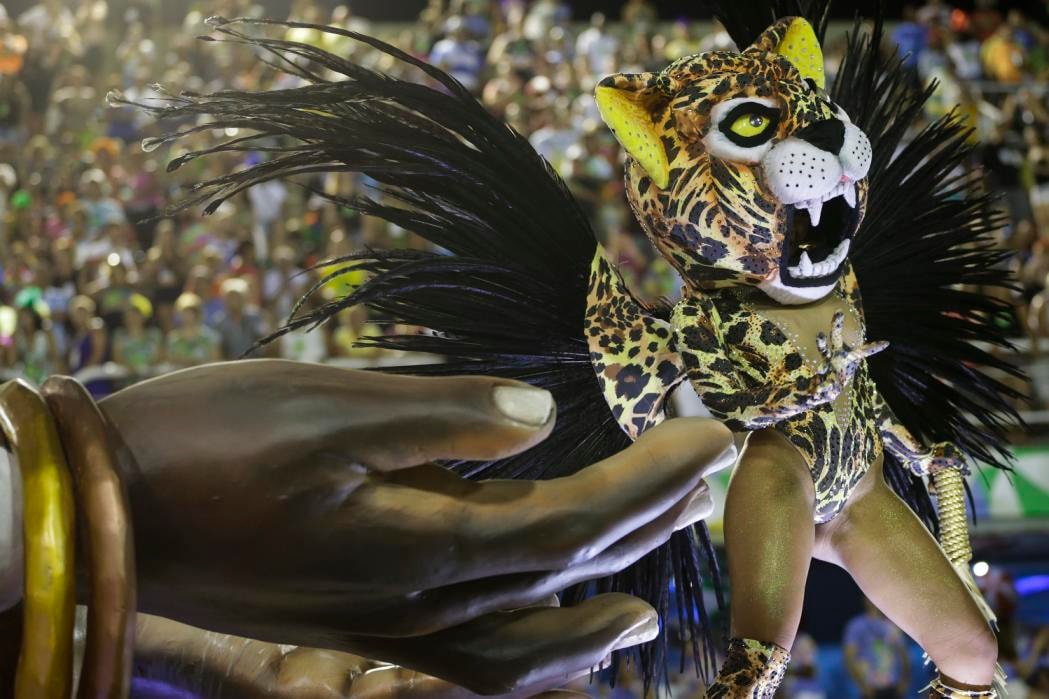 Chùm ảnh: Carnival Rio de Janeiro - Nghệ thuật hòa âm của sắc màu và ánh sáng