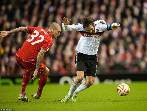 Cận cảnh Liverpool thắng nhọc nhằn Besiktas