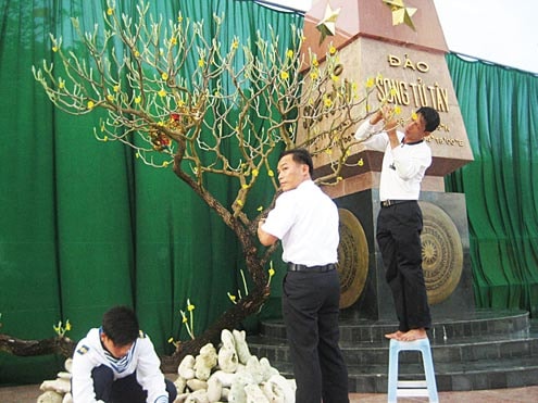 Chất Hà thành nơi đảo xa