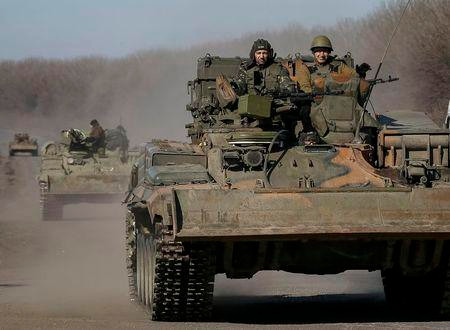 Kiev tuyên bố “không thể rút vũ khí” khỏi chiến tuyến