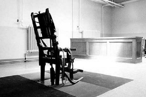 Chiếc ghế điện tử thần và những điều chưa biết (Kỳ 1): Lịch sử của chiếc ghế tử thần