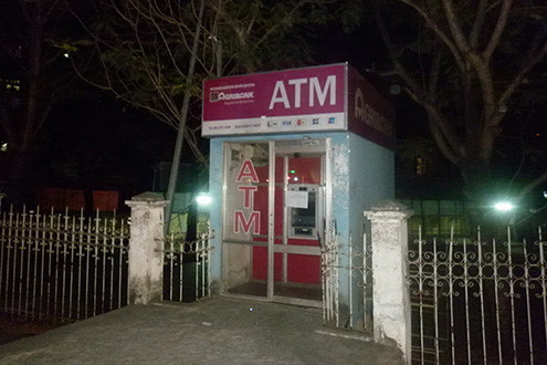 Ngân hàng Agribank bị trộm phá trụ ATM lấy gần 1 tỷ đồng