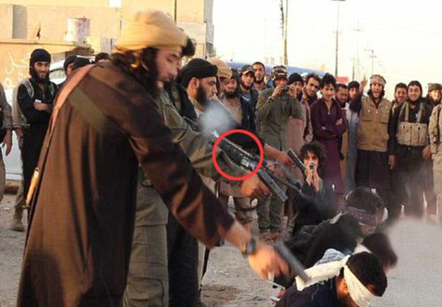 IS biến cảnh xử bắn tù binh thành trò chơi điện tử