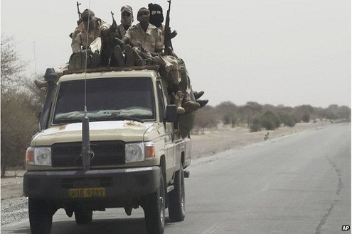  Nigeria khởi động tấn công Boko Haram sau khi nhóm này thề trung thành với IS