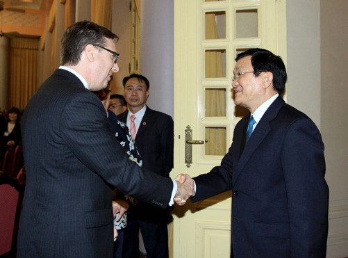 Chủ tịch nước Trương Tấn Sang tiếp Chủ tịch Hội đồng Kinh doanh Hoa Kỳ-ASEAN 