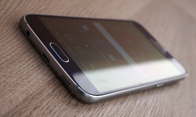 Samsung tung Galaxy S6 phiên bản 2 SIM giá 735USD ra thị trường