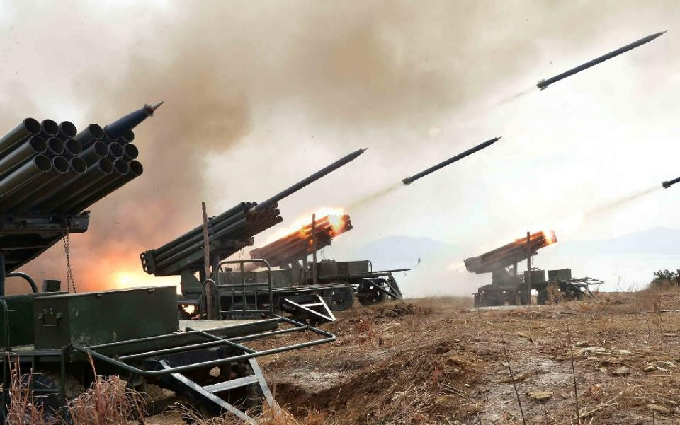 “Dằn mặt” Mỹ - Hàn, Bắc Triều Tiên phóng 4 tên lửa tầm ngắn