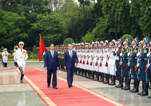 Thủ tướng Nguyễn Tấn Dũng hội đàm với Thủ tướng Nga Dmitry Medvedev