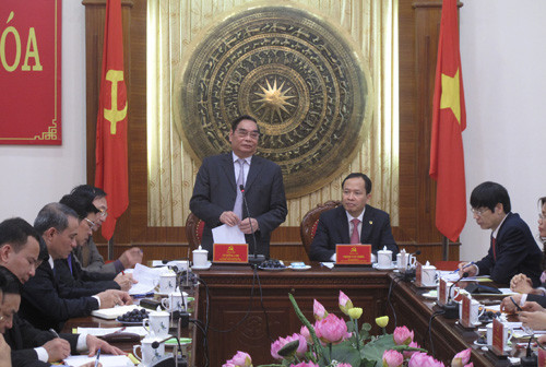 Đồng chí Lê Hồng Anh làm việc với lãnh đạo chủ chốt tỉnh Thanh Hóa  