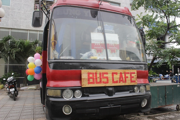 Độc đáo Bus cafe