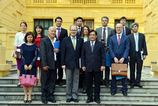 Tăng cường hợp tác giữa CHLB Đức và Việt Nam trong lĩnh tư pháp, pháp luật