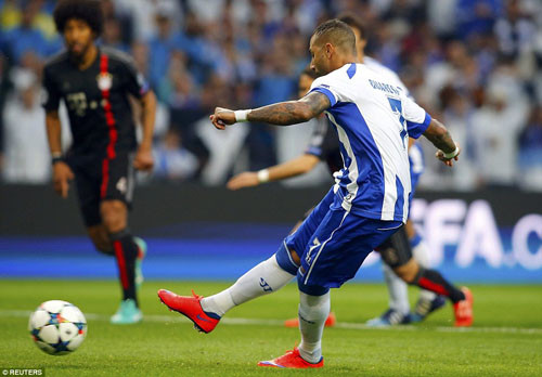 Sốc: Hùm xám bị Porto bẻ nanh ở tứ kết Champions League