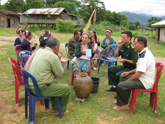 Ấm tình hai mái Trường Sơn