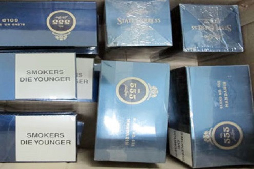 Hà Nội: Tịch thu 350 bao thuốc lá không rõ nguồn gốc